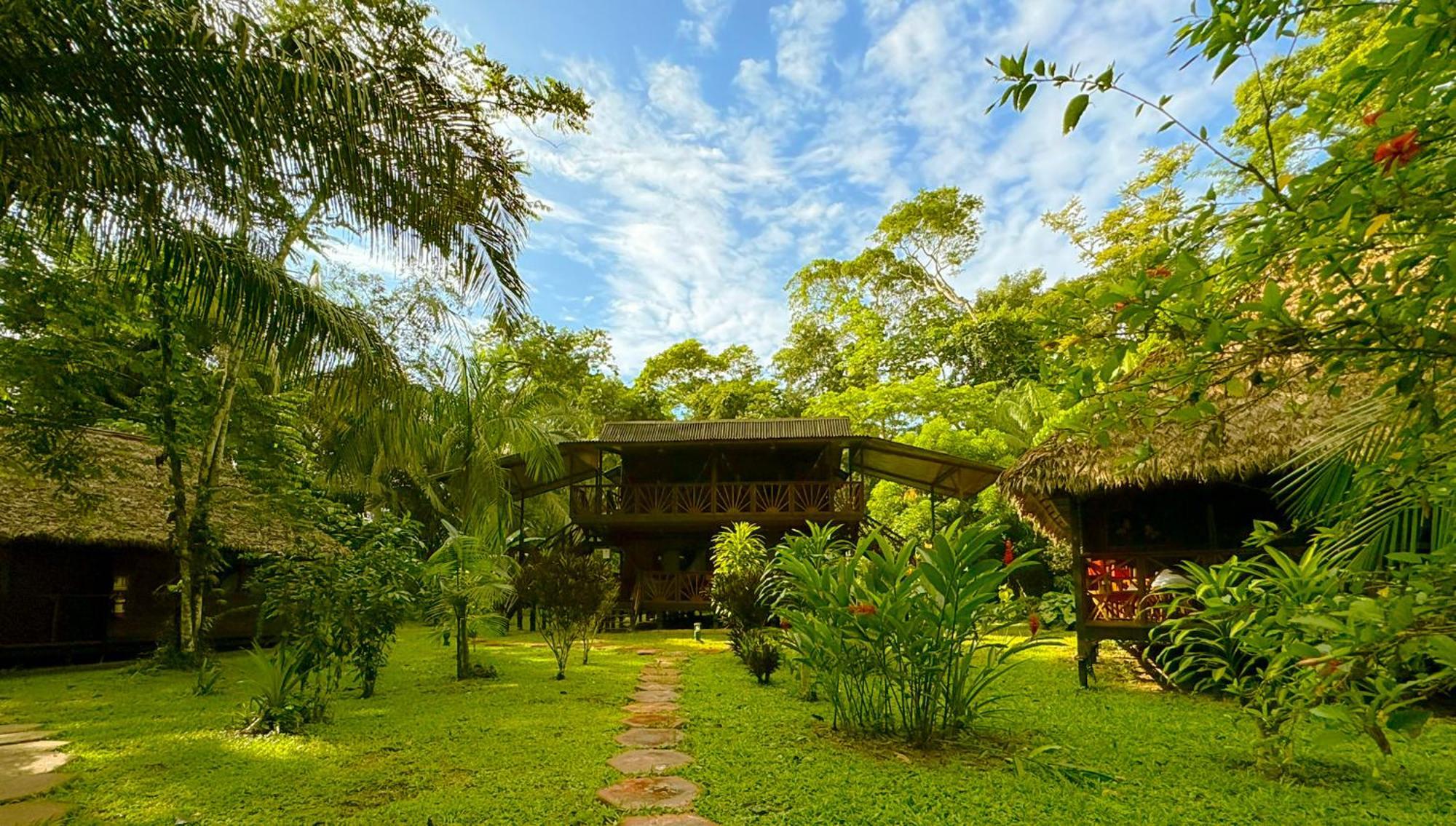 Corto Maltes Amazonia Lodge Пуерто Малдонадо Екстериор снимка